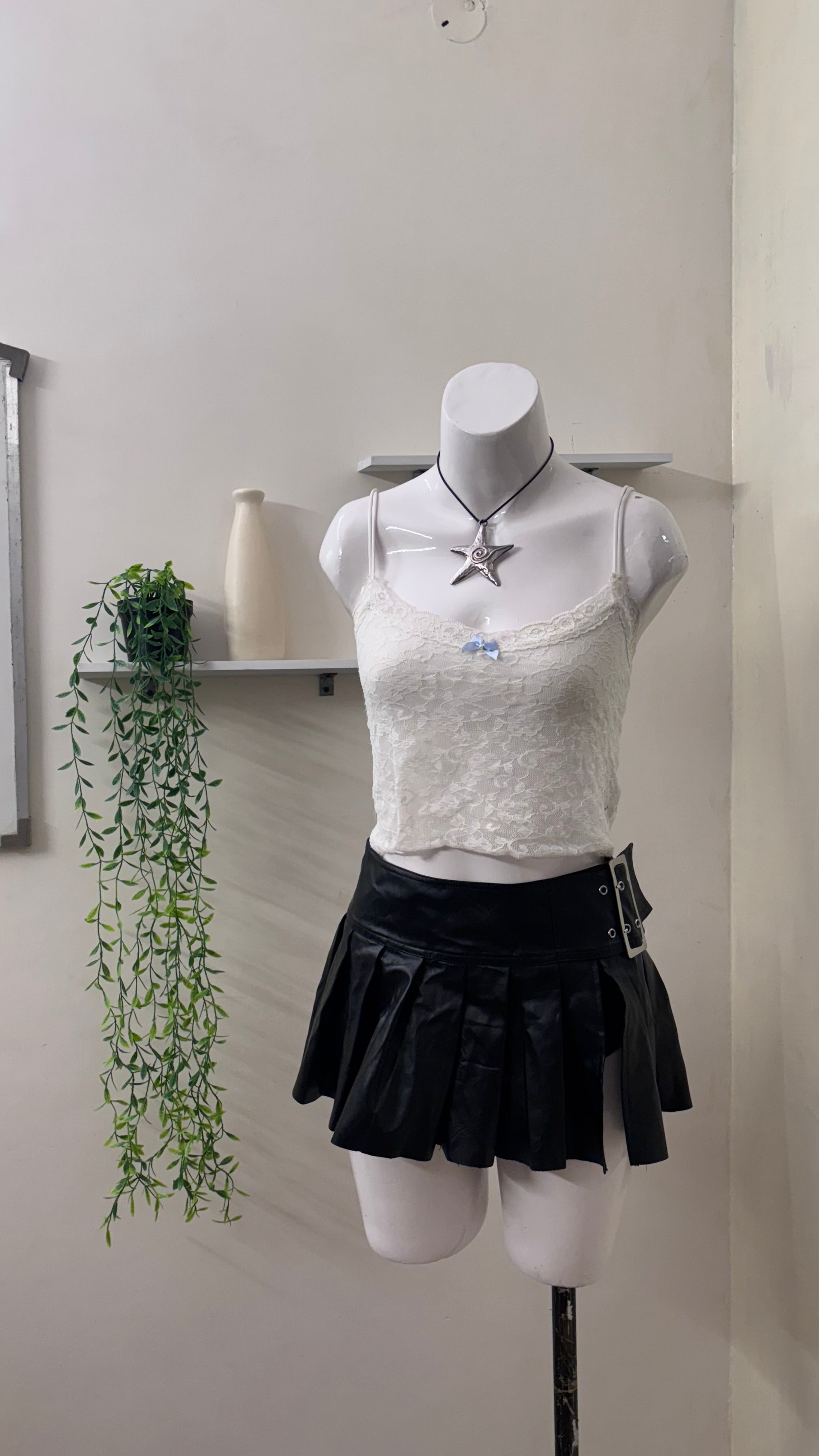 y2k lace cami